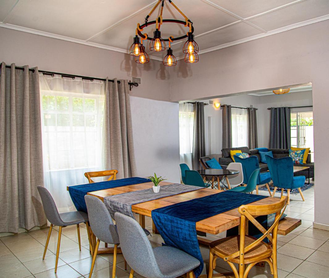 Hungwe House Villa Виктория Фолс Екстериор снимка